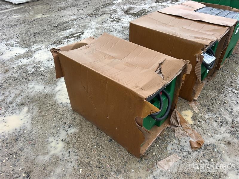 AM Tank AM-TANK 58 58 gal Portable Diesel Fuel Tank ( 燃料タンクと添加剤用タンク