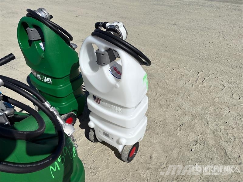 AM Tank Portable Poly Fuel Tank Fuel and additive tanks