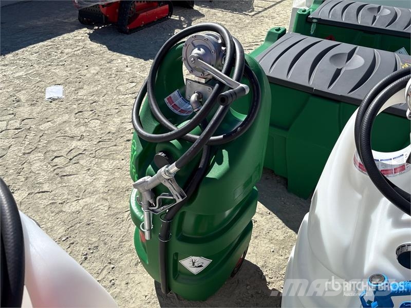 AM Tank Portable Poly Fuel Tank Fuel and additive tanks