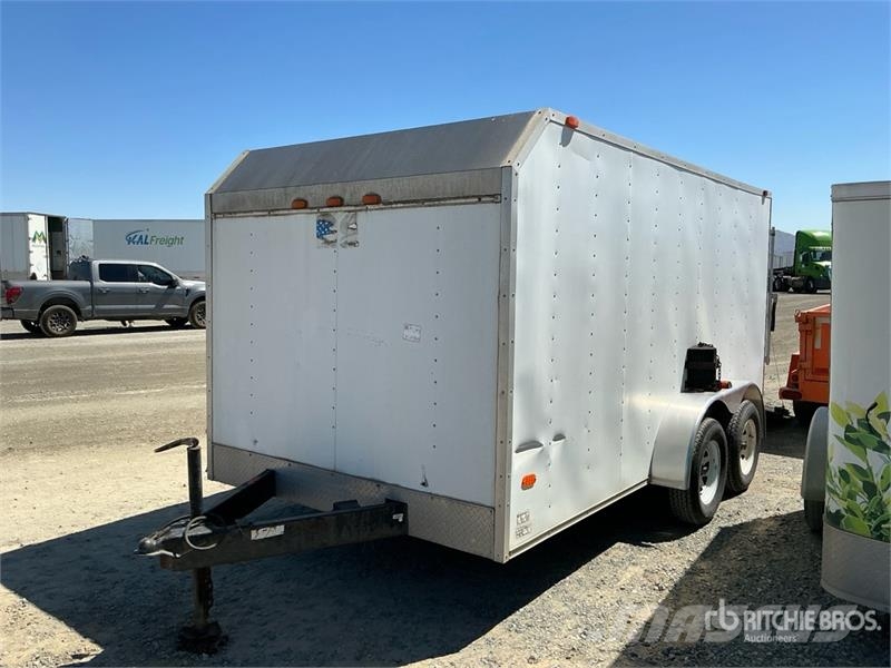 American 13 ft T/A Enclosed Trailer Dengtos priekabos