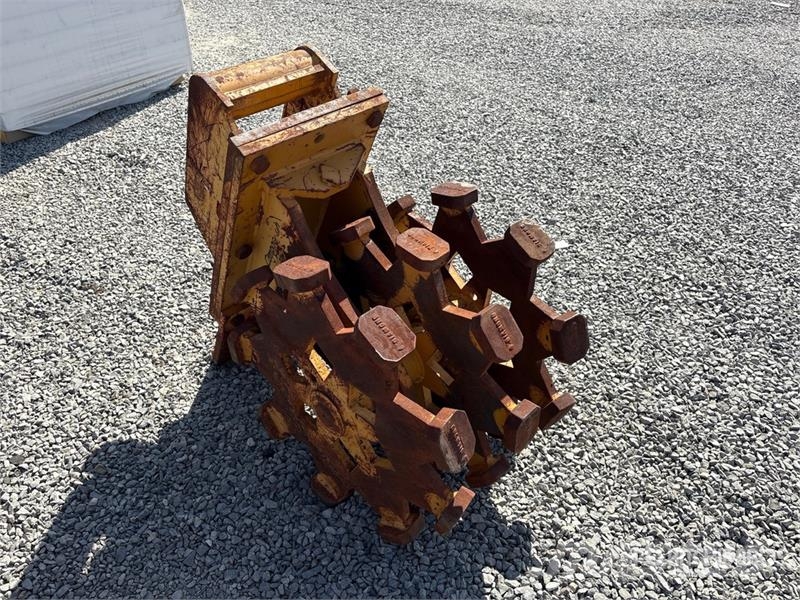 American Compaction 22 in Compaction Wheel Дорожные катки