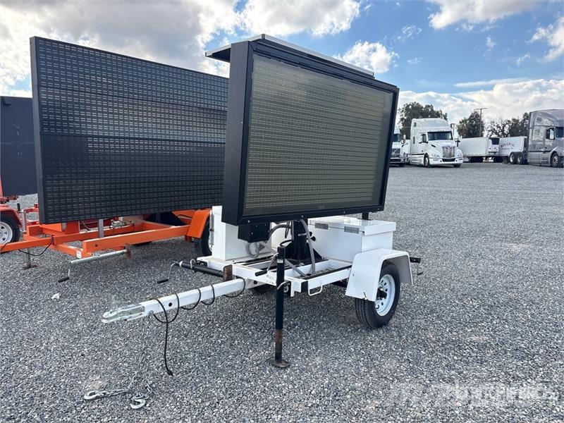 American Signal T465 Message Board Andere