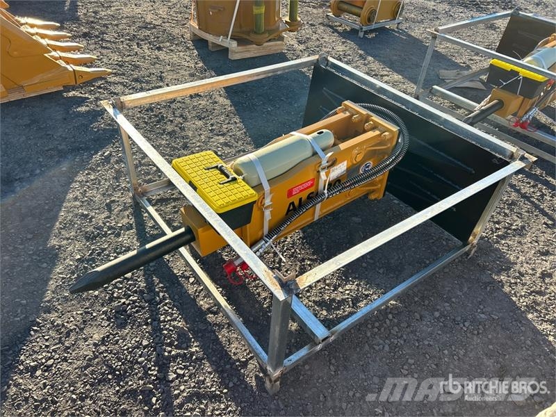 AORLES ALS680S 64 in Skid Steer Breaker (Unused) Martillos hidráulicos