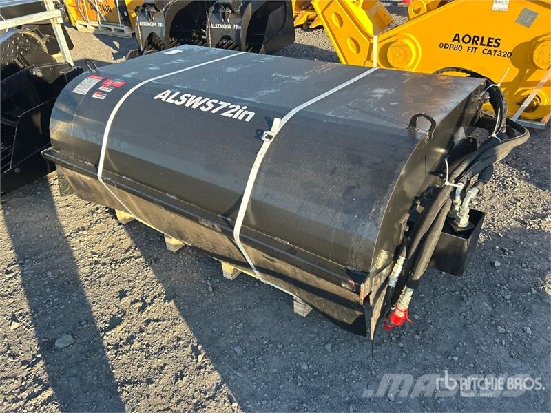  AORLES ALSSBS 72 in Skid Steer Sweeper (Unused) Süpürgeler