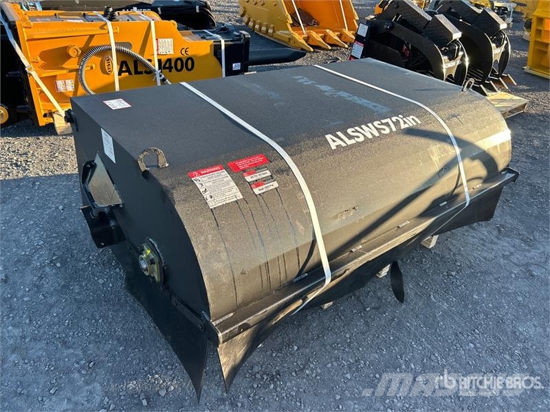 AORLES ALSSBS 72 in Skid Steer Sweeper (Unused) Balayeuse / Autolaveuse
