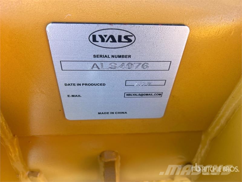 AORLES EB50 18 in Digging Excavator Bucket - Fits Ковши