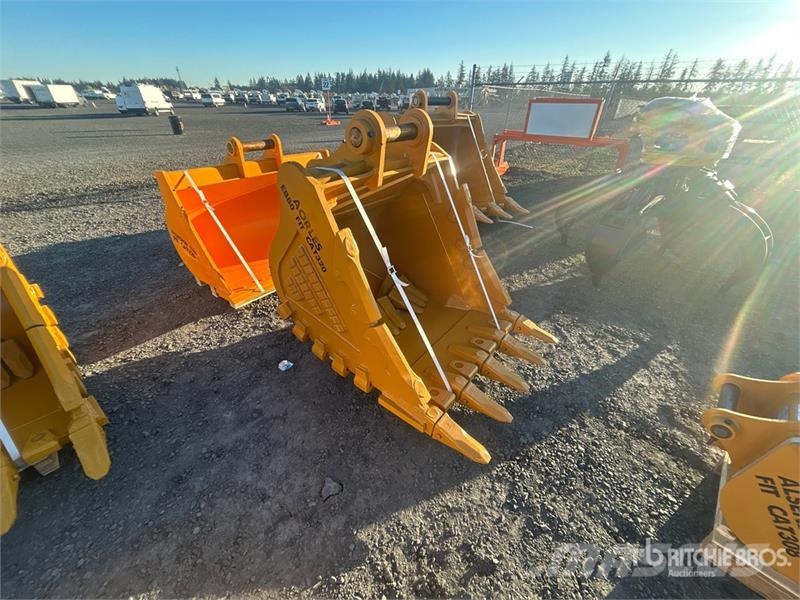 AORLES EB80 44 in Digging Excavator Bucket - Fits Ковши