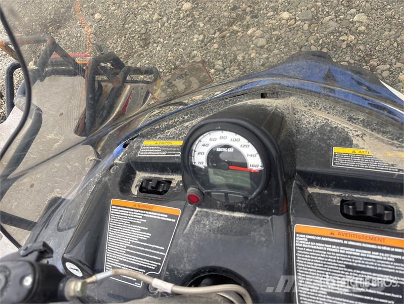 Arctic Cat Bearcat 570XT Snowmobile Snowmobiles