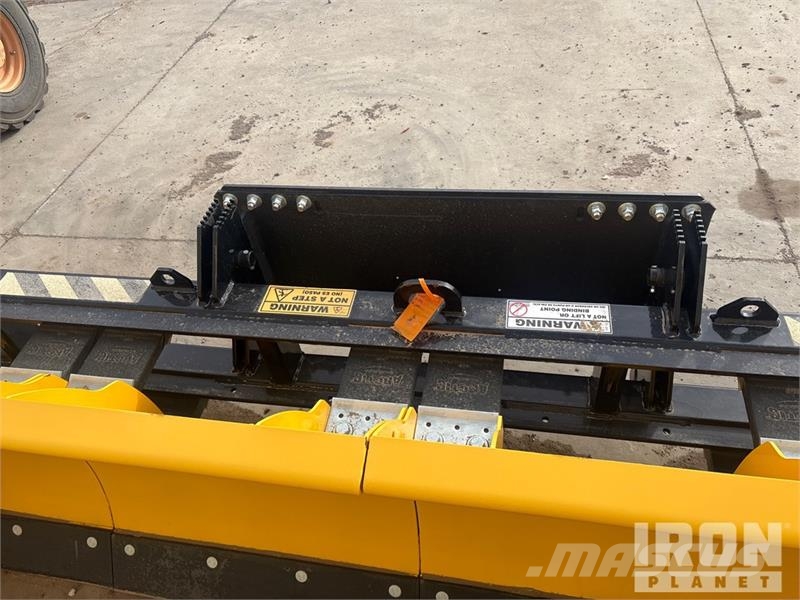  Arctic LD10.5 10 ft 1 in Snow Pusher - Fits Skid S Snow blades and plows