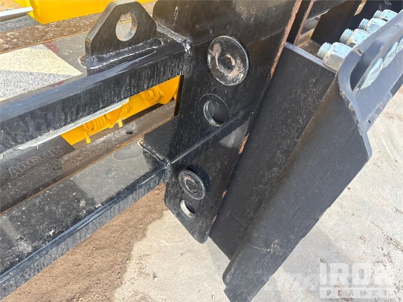  Arctic LD10.5 10 ft 1 in Snow Pusher - Fits Skid S Snow blades and plows