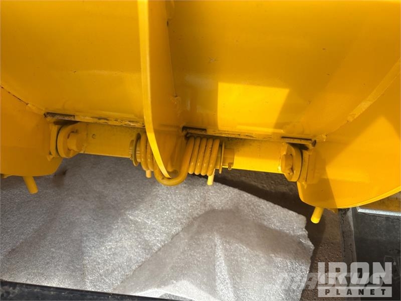  Arctic LD10.5 10 ft 1 in Snow Pusher - Fits Skid S Snow blades and plows