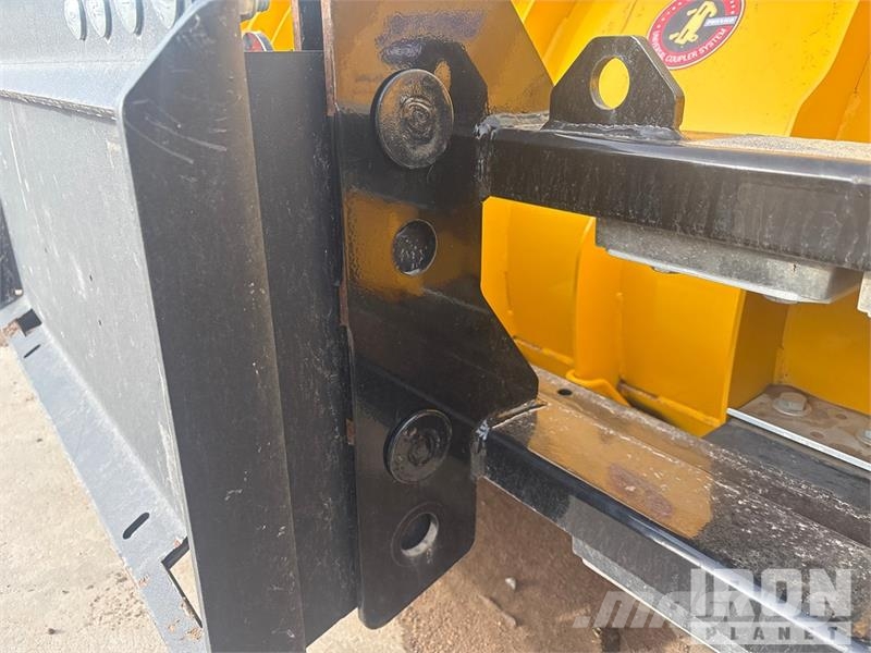  Arctic LD10.5 10 ft 1 in Snow Pusher - Fits Skid S Snow blades and plows