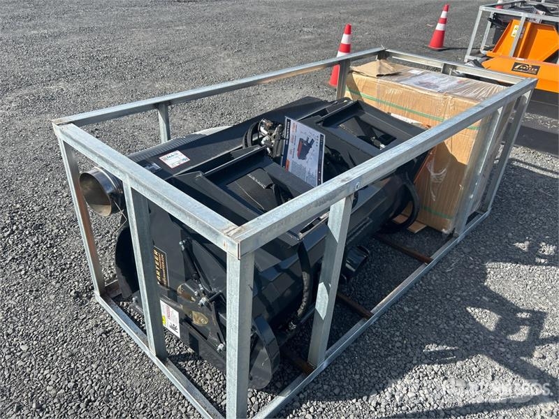 Arteer CM-300V 61 in Skid Steer Concrete Mixer (Unused) Betonmischer