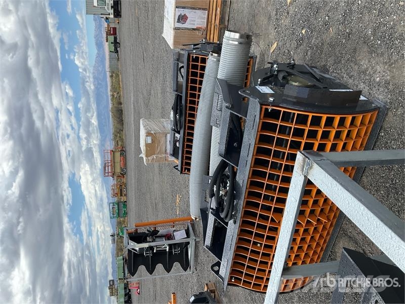 Arteer CM-300V Skid Steer Concrete Mixer (Unused) Mezcladoras de cemento y hormigón