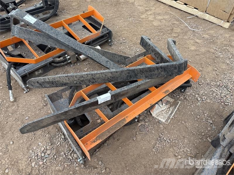 Arteer HPF-48L 48 in Hydraulic Skid Steer Forks (Unused) Vorken