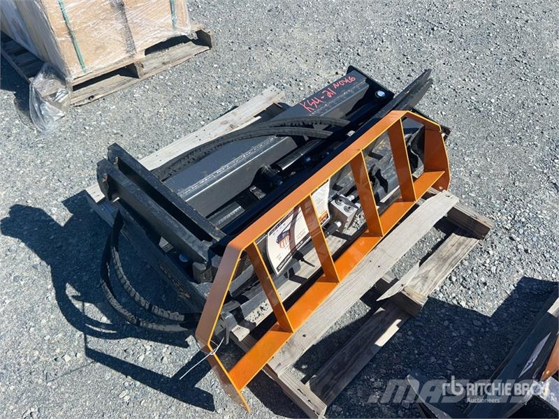 Arteer HPF-48L 48 in Hydraulic Skid Steer Forks (Unused) Forche