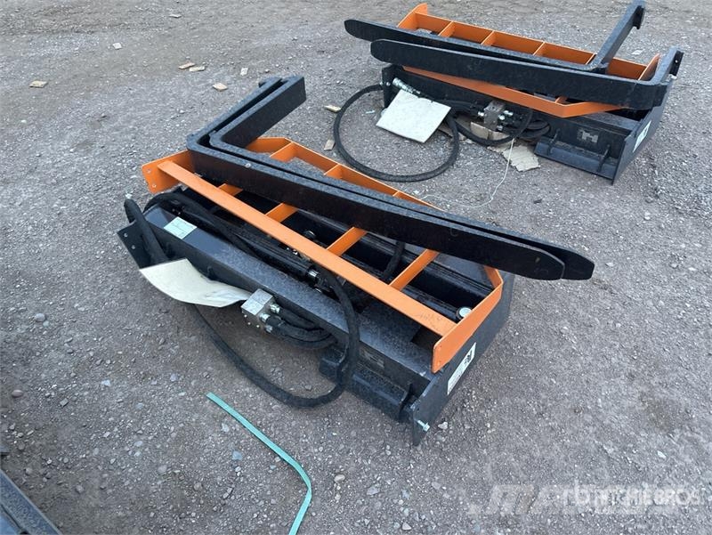 Arteer HPF-48L 48 in Hydraulic Skid Steer Forks (Unused) Šakės