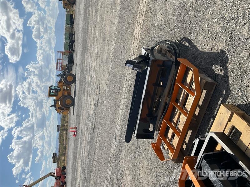 Arteer HPF-48L 48 In Hydraulic Skid Steer Forks (Unused) Vorken
