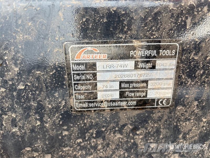 Arteer LRR-74W 74 in Skid Steer Landscape Rake (Unused) Obracače a zhrabovače sena
