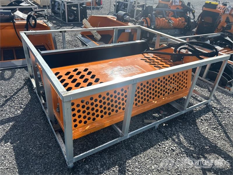 Arteer LRR-74W 74 in Skid Steer Landscape Rake (Unused) Ranghinatori