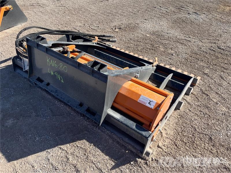 Arteer PRLP-84W 84 in Power Rake Skid Steer Landplane (Un Rastras para campos
