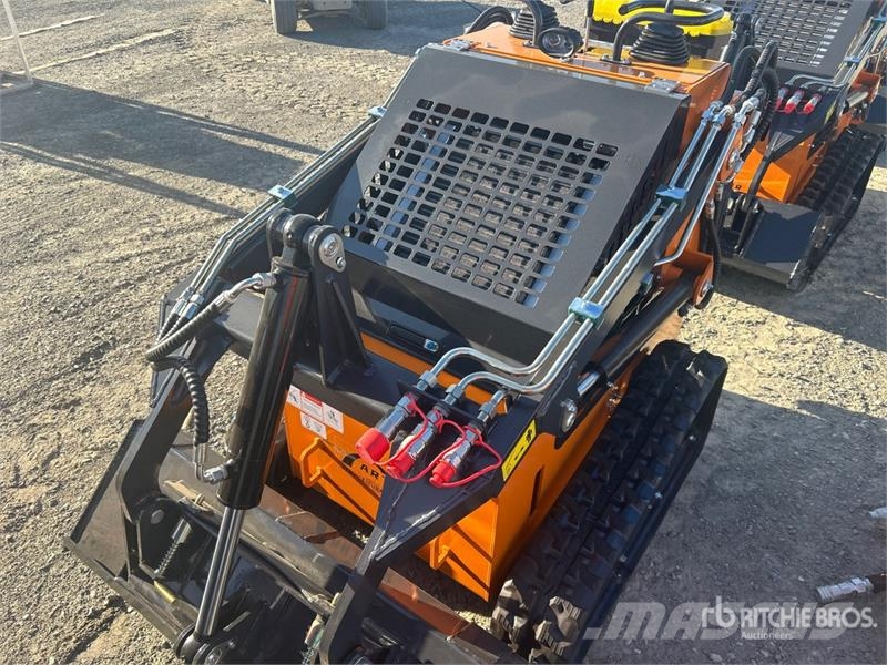 Arteer QB-480 Mini Compact Track Loader (Unused) Мини-погрузчики
