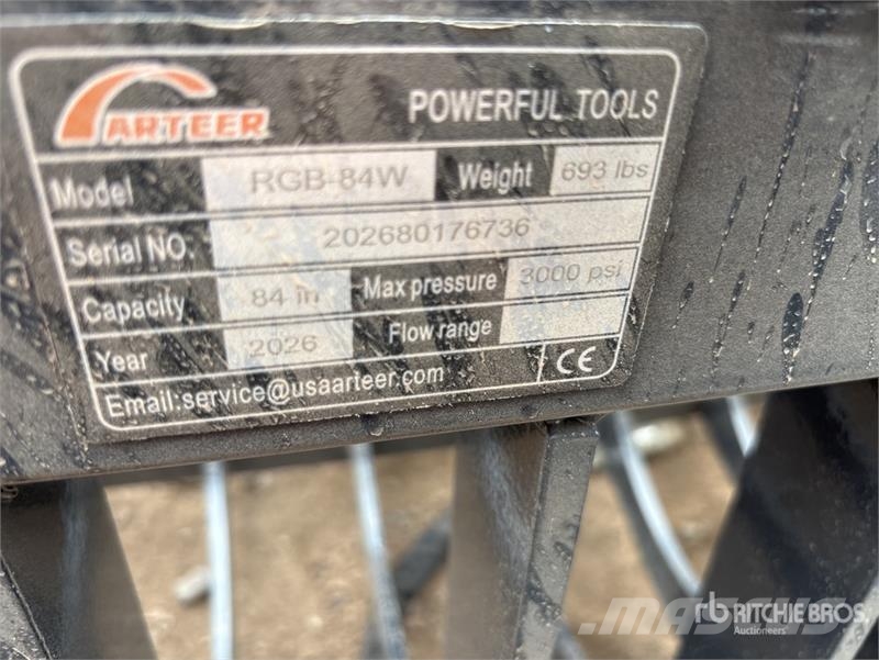 Arteer RGB-84W 84 in Rock Skid Steer Grapple Bucket (Unus Pinze