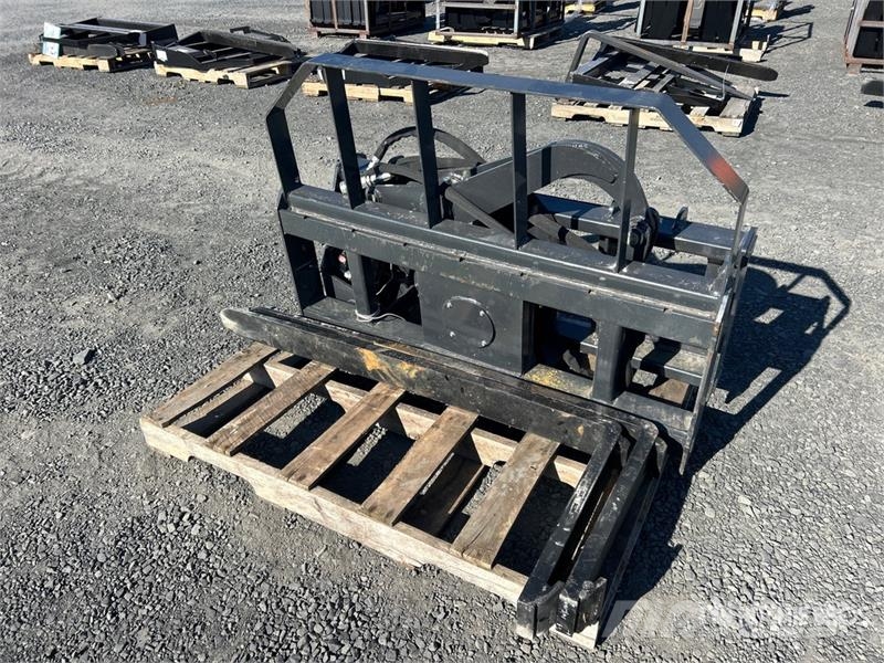 Arteer RPT-42L 48 in Rotating Hydraulic Skid Steer Forks 지게차
