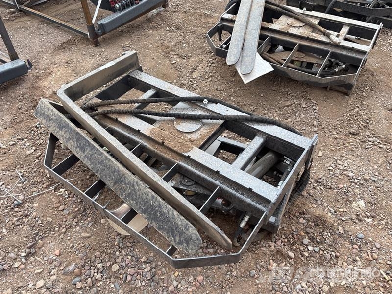 Arteer RPT-42L 60 in Rotating Hydraulic Skid Steer Forks  Vorken