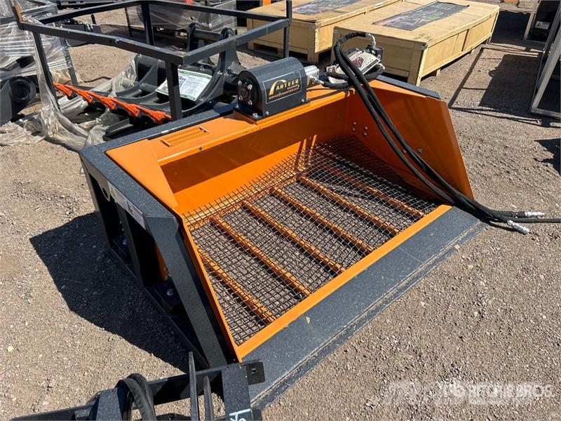 Arteer SB-72W 72 in Skid Steer Screening Bucket (Unused) Elekli kepçeler