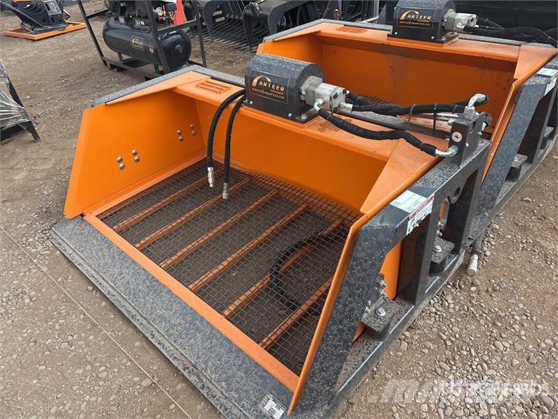Arteer SB-72W 72 in Skid Steer Screening Bucket (Unused) Sorteringsskuffer