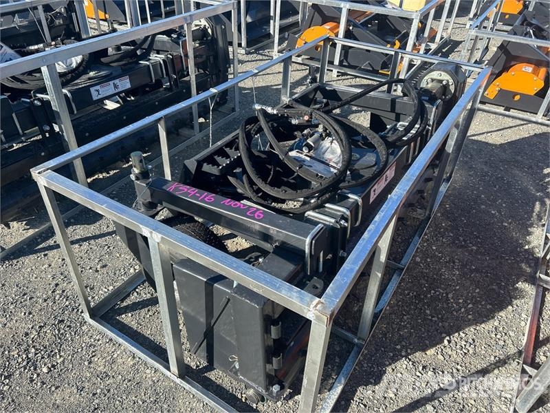 Arteer SSPR-72W 72 in Skid Steer Power Rake (Unused) 耙與翻草機