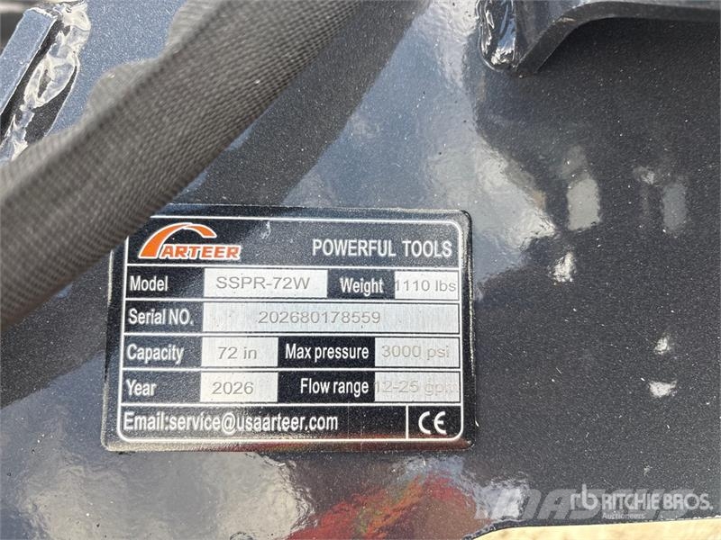 Arteer SSPR-72W 72 in Skid Steer Power Rake (Unused) مكابس وميبسات التبن