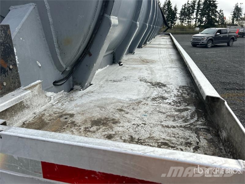 Arthur AVT10 5460 gal T/A Vacuum Tanker Trailer Tanker trailers