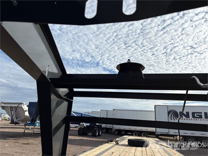 Ascend Industries SA DE CV GN40-16 40 ft T/A Gooseneck Eq Rimorchio per il trasporto di veicoli