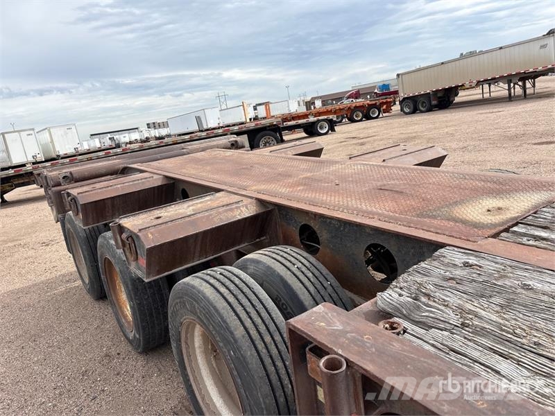 Aspen Tri/A Lowboy Trailer Maskinhenger