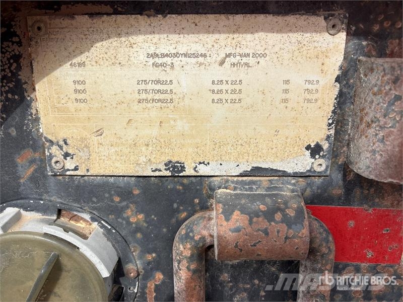 Aspen Tri/A Lowboy Trailer Maskinhenger
