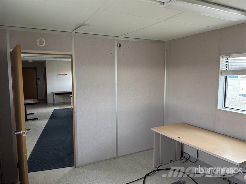 Atco 56 ft x 12 ft Tri/A Mobile Office معدات البناء - غير ذلك