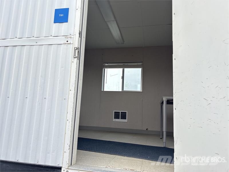 Atco 56 ft x 12 ft Tri/A Mobile Office معدات البناء - غير ذلك