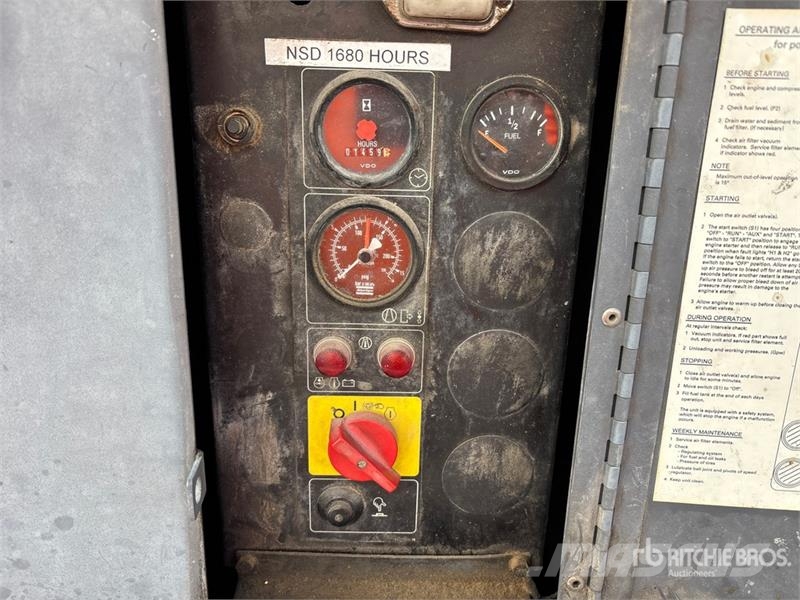Atlas Copco 185 cfm Skid-Mounted 4.4 gal Air Compressor مكابس