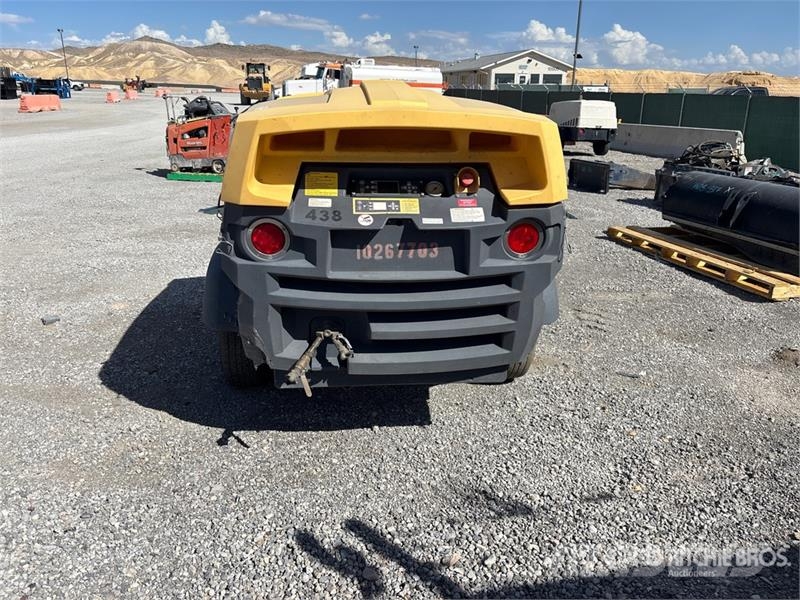 Atlas Copco 185 Mobile Air Compressor (Inoperable) Kompresorji