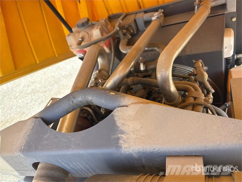 Atlas Copco 185 Mobile Air Compressor (Inoperable) Kompresorji