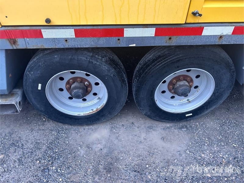 Atlas Copco XAS1800JD8 175 cfm Mobile Air Compressor 콤푸레샤
