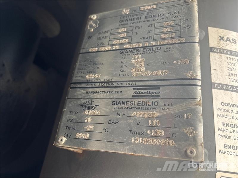 Atlas Copco XAS1800JD8 175 cfm Mobile Air Compressor 콤푸레샤