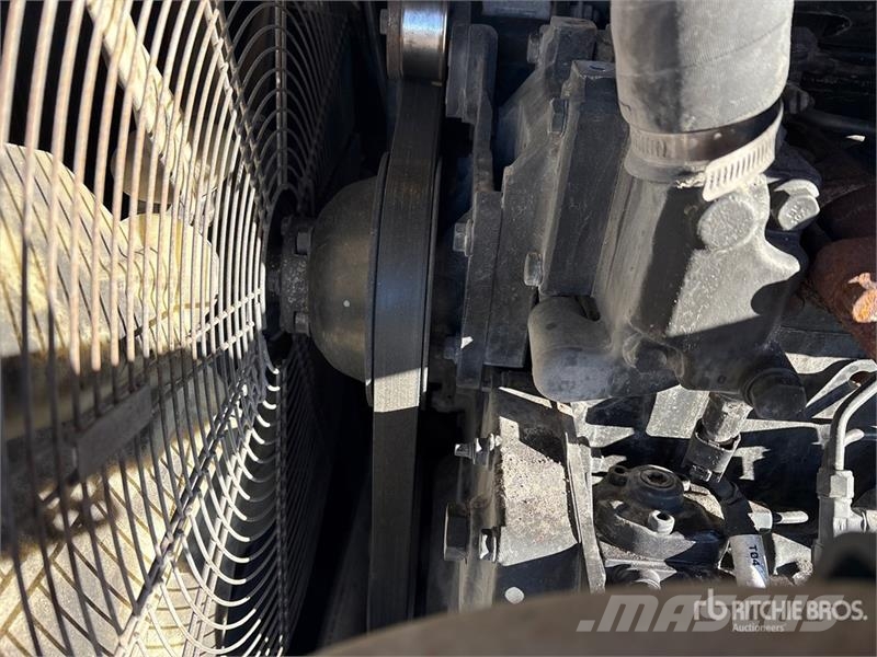 Atlas Copco XAS375 Skid-Mounted Air Compressor Compresseur