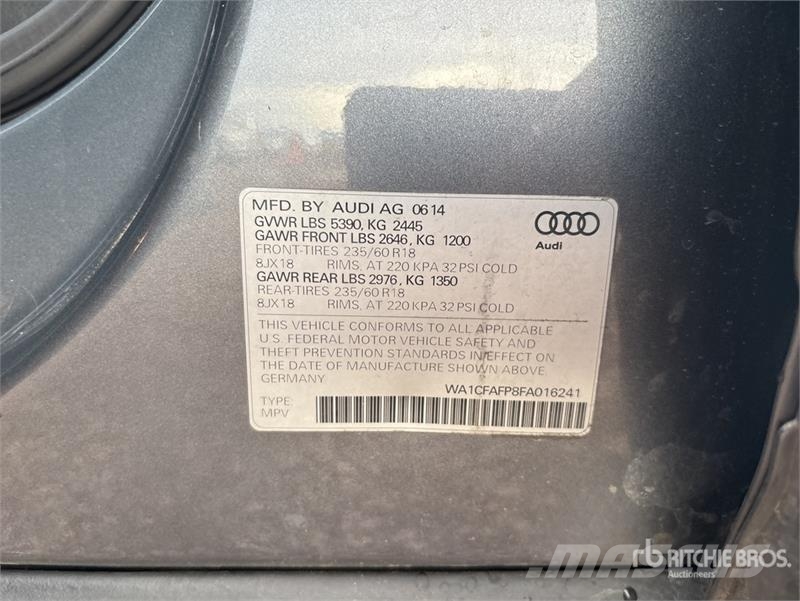 Audi Q5 AWD SUV Automobili
