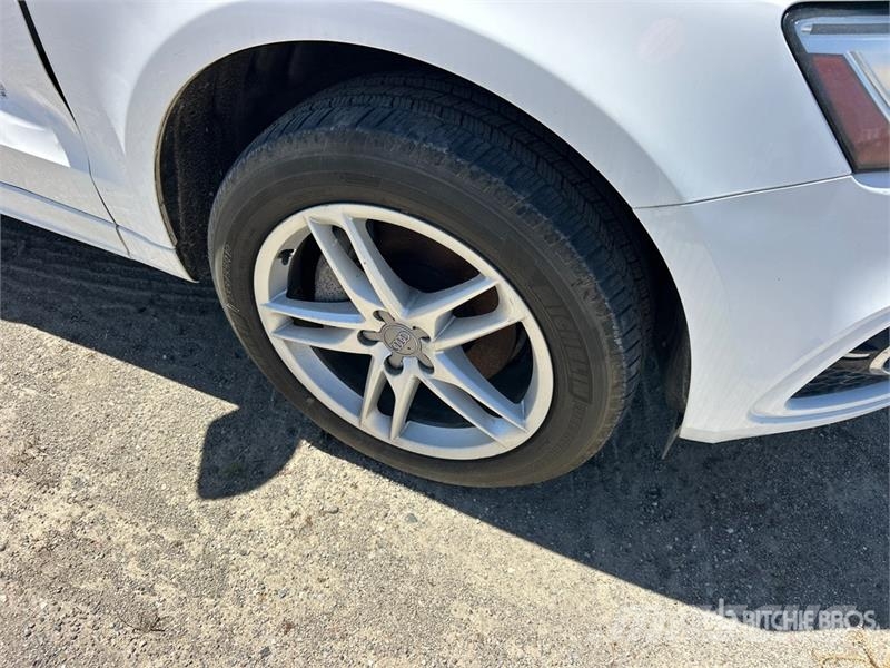Audi Q5 AWD SUV Cars