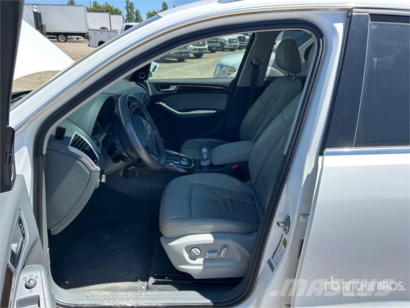Audi Q5 AWD SUV Cars
