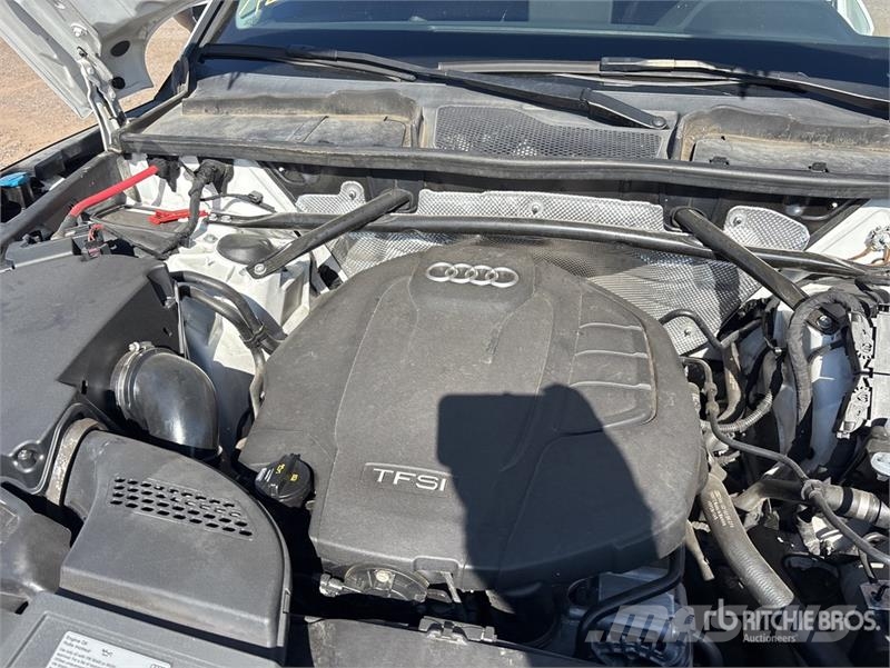 Audi Q5 AWD SUV Lengvieji automobiliai
