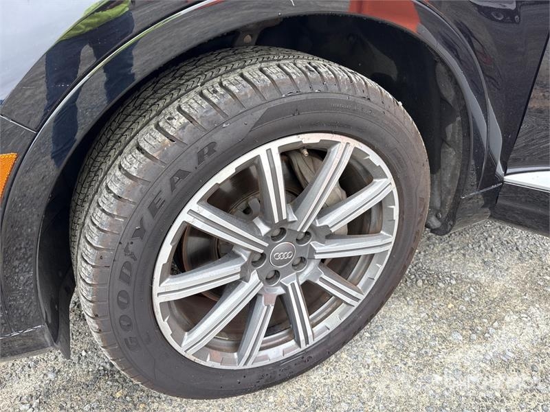 Audi Q7 Osobní vozy